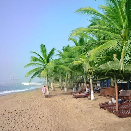 Cocobeach-Hotel Lome Bagian luar foto